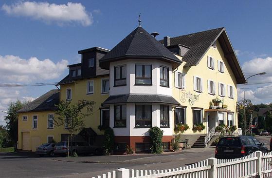 ホテル Dreischlaeger Hof ノイシュタット エクステリア 写真