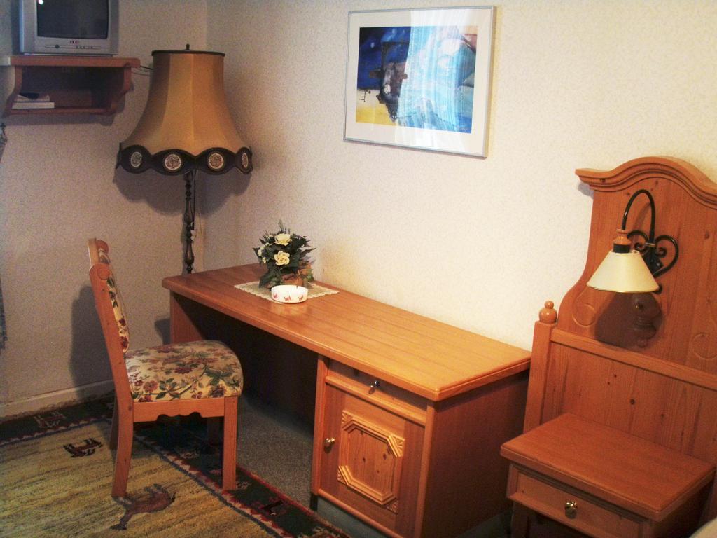 ホテル Dreischlaeger Hof ノイシュタット 部屋 写真
